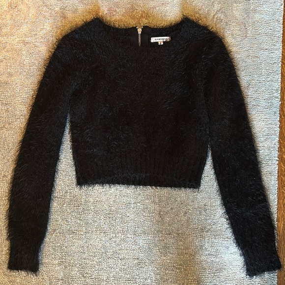 Fuzzy black cropped sweater - Picture 1 of 1